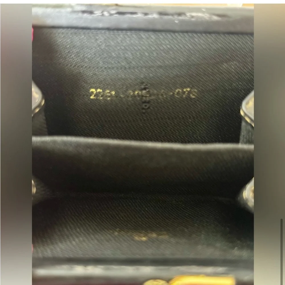 His / Hers Fendi New Vintage Wallets - Picture 13 of 16